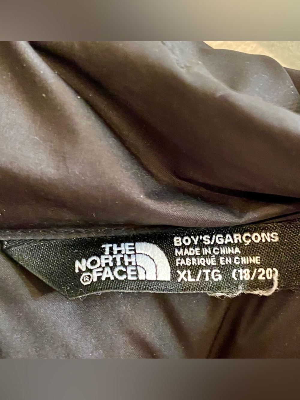 The North Face Boys Andes Puffer Jacket Black Goose Down Filled 550 XL 18/20 - Picture 2 of 16